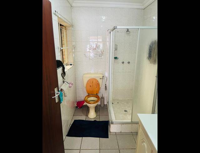 3 BEDROOM HOUSE FOR SALE IN BIRCHLEIGH NORTH